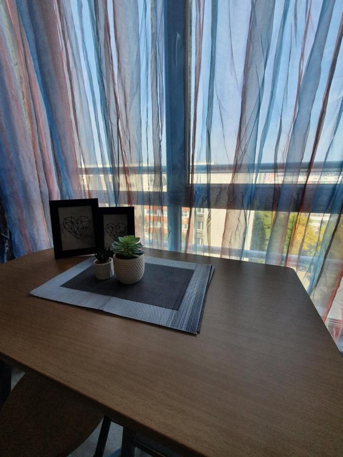 Apartemen Nights *